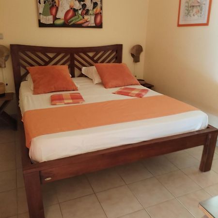Bigouz Residence La Plage De L'Anse Caritan Sainte-Anne Ngoại thất bức ảnh